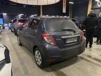 Käytetty Toyota Yaris Multidrive S 99 HP (72 kW) 2012 Viistoperä