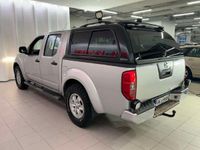 käytetty Nissan Navara Double Cab 2,5dCi 190hp SE 5A/T DPF - 3kk lyhennysvapaa - 5-paikkainen, Suomi-auto, Webasto, Koukku, Vakkari, Met.väri - Ilmainen kotiintoimitus!