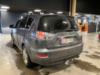 käytetty Mitsubishi Outlander 2,2 HDI Instyle