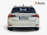 Käytetty Skoda Octavia Ambition 150 HP (110 kW) 2021 Valkoinen Farmari