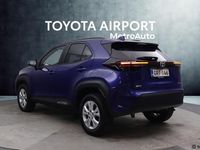 Käytetty Toyota Yaris Cross 116 HP (85 kW) 2024 Sininen Katumaasturi