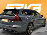 Käytetty Volvo V60 Inscription 350 HP (257 kW) 2022 Farmari