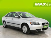 Käytetty Volvo S40 101 HP (74 kW) 2005 Hopea / harmaa Sedan