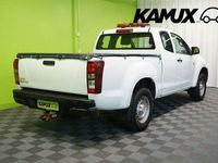 käytetty Isuzu D-Max D-max2,5 TD Space Cab Basis