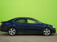 Käytetty VW Jetta Comfortline 116 HP (85 kW) 2006 Sininen Sedan