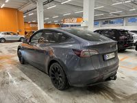 Käytetty Tesla Model Y 258 kW (351 HP) 2023 Katumaasturi