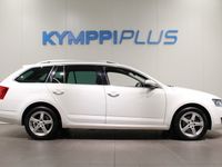 käytetty Skoda Octavia Combi 2,0 TDI 150 Elegance DSG Autom. - RAHOITUSKORKO 2,95% - Xenon / Kessy / Sähkötoiminen takaluukku