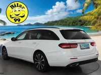 Käytetty Mercedes E300 Avantgarde 306 HP (225 kW) 2023 Farmari