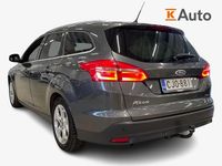 Käytetty Ford Focus Titanium 125 HP (91 kW) 2015 Harmaa Farmari