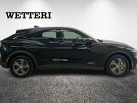 Käytetty Ford Mustang Mach-E 202 kW (276 HP) 2022 Musta Katumaasturi