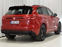 Käytetty VW Touareg R 462 HP (339 kW) 2024 Katumaasturi