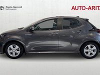 Käytetty Toyota Yaris Active 114 HP (83 kW) 2022 Harmaa Viistoperä