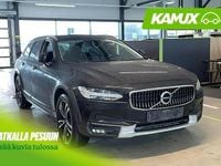 Käytetty Volvo V90 CC Pro 190 HP (139 kW) 2018 Musta Farmari