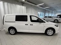 Käytetty VW Caddy Maxi Pro 102 HP (75 kW) 2022 Valkoinen Tila-auto