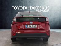 Käytetty Toyota Prius Active 122 HP (89 kW) 2020 Met. punainen Viistoperä