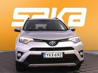 Käytetty Toyota RAV4 Hybrid Premium 155 HP (114 kW) 2016 Katumaasturi