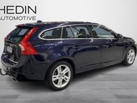 Käytetty Volvo V60 Summum 215 HP (158 kW) 2015 Sininen Farmari
