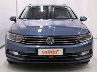 käytetty VW Passat Variant Comfortline 1,6 TDI 88 kW (120 hv) BlueMotion Technology Automaatti / Webasto / Adaptiivinen vakionopeudensäädin / Iso Navi / Dyn Audio