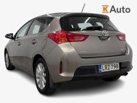 Käytetty Toyota Auris Active 132 HP (97 kW) 2013 Ruskea Viistoperä