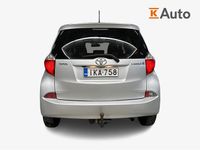 Käytetty Toyota Verso-S Sol 99 HP (72 kW) 2011 Tila-auto