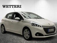 Käytetty Peugeot 208 Signature Sky 83 HP (61 kW) 2018 Valkoinen Viistoperä