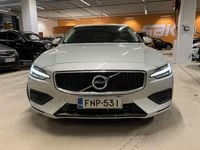 Käytetty Volvo V60 Business Edition 190 HP (139 kW) 2019 Farmari