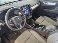 Käytetty Volvo XC40 Plus 211 HP (155 kW) 2023 Katumaasturi