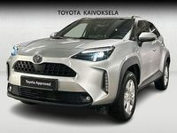 Käytetty Toyota Yaris Cross Edition 116 HP (85 kW) 2025 Hopea Katumaasturi