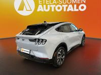 Käytetty Ford Mustang Mach-E Premium 197 kW (269 HP) 2023 Valkoinen Katumaasturi