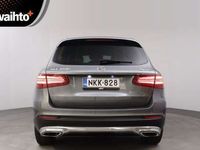 käytetty Mercedes GLC350 4Matic A Premium Business Adap.vak / Kaistallapitoavustin / Katveavustin / Ilma-alusta