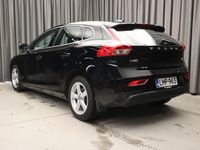 käytetty Volvo V40 D2 Business aut *Webasto, hyvin huollettu, hyvät renkaat*