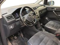 Käytetty VW Caddy Highline 102 HP (75 kW) 2017 Tila-auto