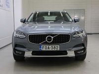 käytetty Volvo V90 CC D4 AWD Business aut