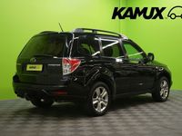 käytetty Subaru Forester 2,0 X RR / Suomi-auto / Koukku / Moottorilämmitin / Vakkari /