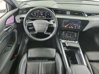 käytetty Audi e-tron 55 quattro | ACC | Ilma-alusta | B&O | Vetokoukku | Nahkasisusta | Muistipenkit | 360-kamera | Matrix LED | Virtuaali