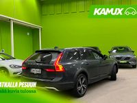 Käytetty Volvo V90 CC Pro 235 HP (172 kW) 2017 Hopea / harmaa Farmari