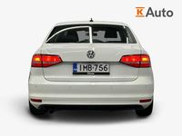 Käytetty VW Jetta Comfortline 125 HP (91 kW) 2015 Valkoinen Sedan