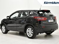 Käytetty Nissan Qashqai Acenta 110 HP (80 kW) 2018 Musta Katumaasturi