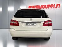 Käytetty Mercedes E200 Business 136 HP (100 kW) 2010 Valkoinen Farmari