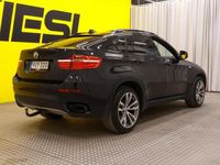 käytetty BMW X6 E71 SAC M50d / Webasto / Vetokoukku & korotettu vetomassa / Comfort Access / 360° / Panorama / Adapt.Vakkari / HUD