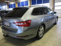 Käytetty Skoda Superb Ambition 125 HP (91 kW) 2017 Harmaa Farmari