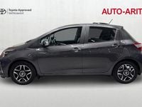 Käytetty Toyota Yaris Multidrive S 112 HP (82 kW) 2017 Harmaa Viistoperä