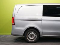 Käytetty Mercedes Vito 136 HP (100 kW) 2019 Hopea / harmaa Van