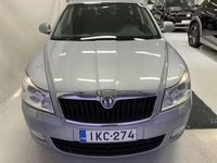 Käytetty Skoda Octavia Style 204 HP (150 kW) 2011 Harmaa Farmari