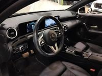 Käytetty Mercedes A180 Business 136 HP (100 kW) 2021 Musta Sedan