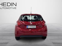 Käytetty Peugeot 208 Active 82 HP (60 kW) 2013 Punainen Viistoperä