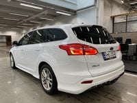 Käytetty Ford Focus ST-Line 125 HP (91 kW) 2017 Valkoinen Farmari