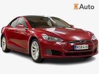 Käytetty Tesla Model S 241 kW (328 HP) 2015 Punainen Viistoperä