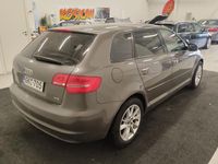 Käytetty Audi A3 Sportback 105 HP (77 kW) 2012 Viistoperä