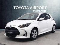 Käytetty Toyota Yaris Hybrid Active 116 HP (85 kW) 2023 Valkoinen Viistoperä